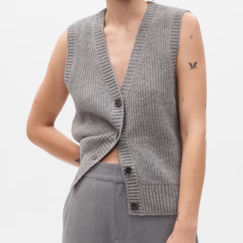 NWT GAP CashSoft Rib Sweater Vest, Heather Grey, Women’s Size S